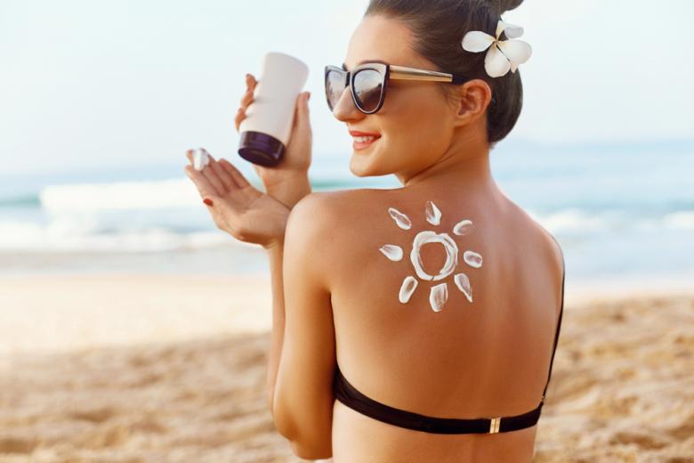 Как выбрать SPF-крем для лица и тела: лучшие советы