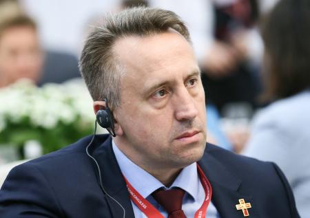 Депутат призвал запретить выступления IOWA перед детьми