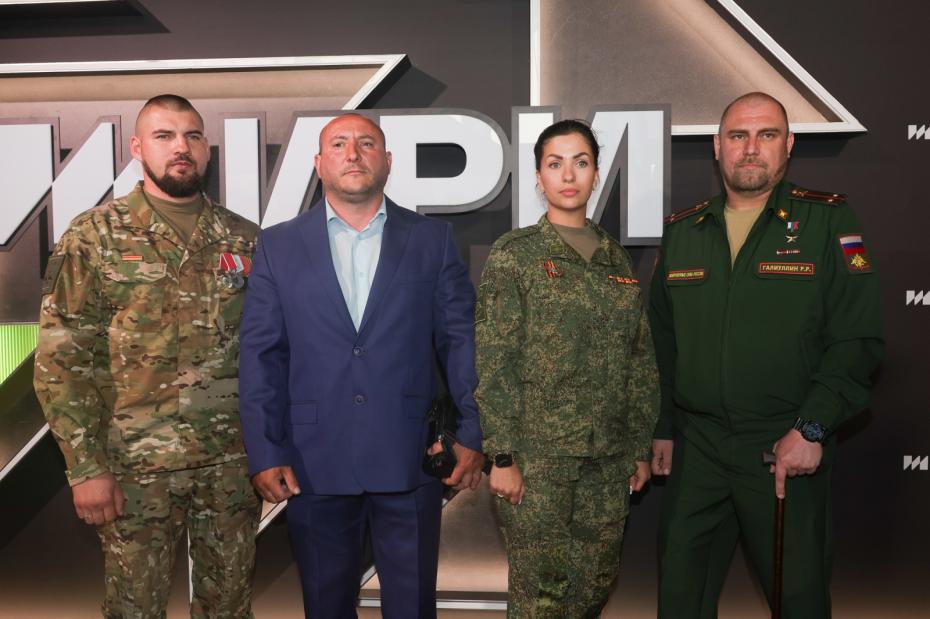 Герой России ветеран СВО Рашид Галиуллин (справа)