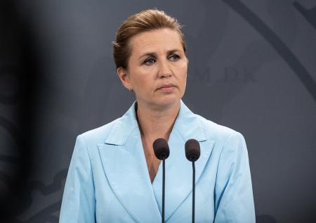 Премьер Дании пообещала «не прогибаться» под Трампа