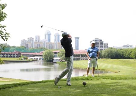 Звезды шоу-бизнеса сыграют в гольф на Radio Monte Carlo Golf Cup