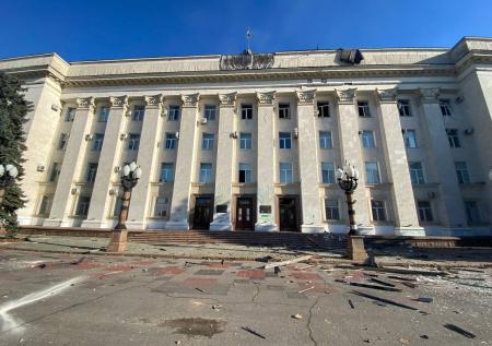 Удар по администрации Херсона 5 июня: зачем, разрушения, реакция военкоров