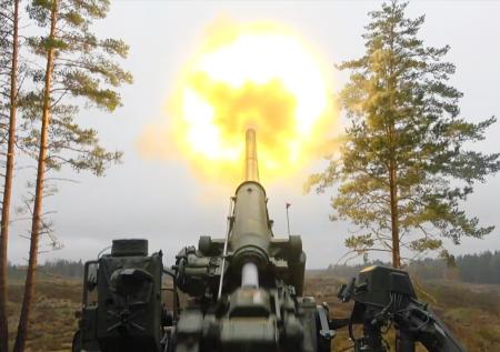 Стало известно об ударах по аэродрому в Житомире и портам под Одессой