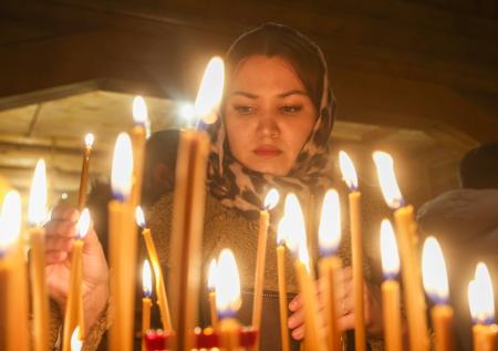 Россиянам объяснили, что нужно делать в Троицкую родительскую субботу