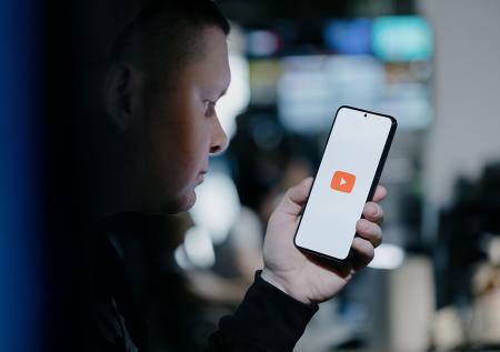 Почему не работает YouTube 6 июня: замедление, на каких iPhone был отключен