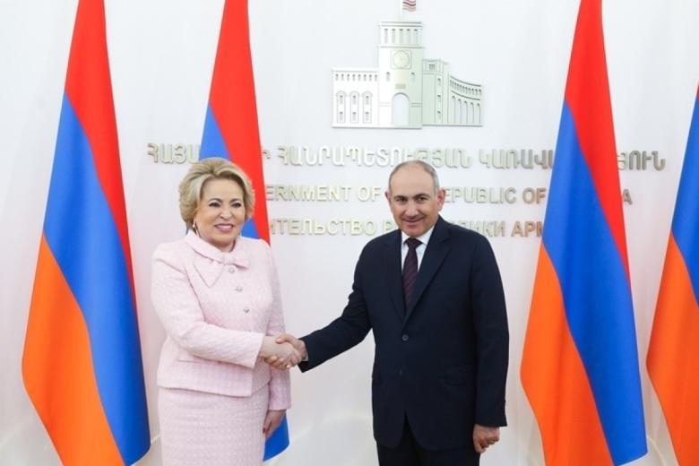 Валентина Матвиенко и Никол Пашинян