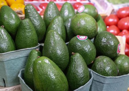 Назван проверенный способ выбрать вкусное авокадо в магазине