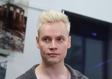 В Сети появились кадры работы SHAMAN над песней для «Интервидения»