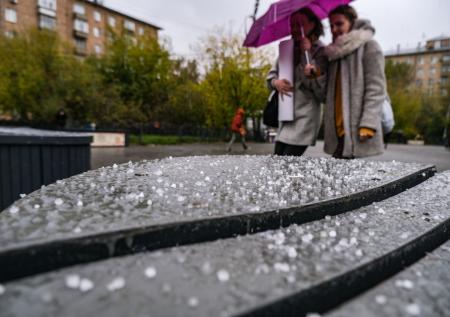 Синоптик предупредила москвичей о непредсказуемом граде