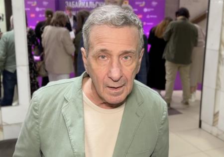 Константин из «Прекрасной няни» назвал обязательные для молодежи фильмы