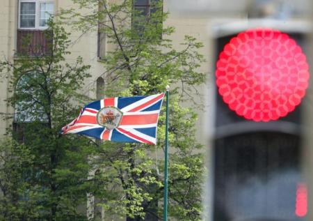 Тысячи жителей Лондона начали протестовать против отмены пособий