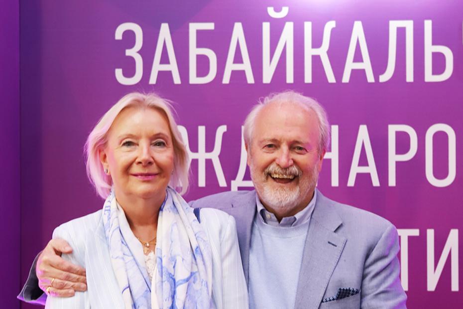 Владимир Хотиненко с супругой Татьяной Яковлевой на Забайкальском международном фестивале