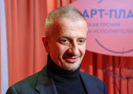 «Умеет договариваться»: в театральной среде высказались о Богомолове