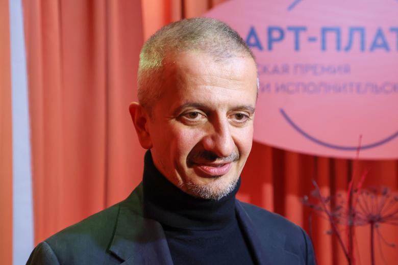 Константин Богомолов