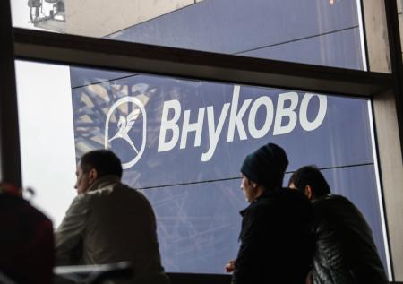 Аэропорот Внуково затопило из-за мощного ливня