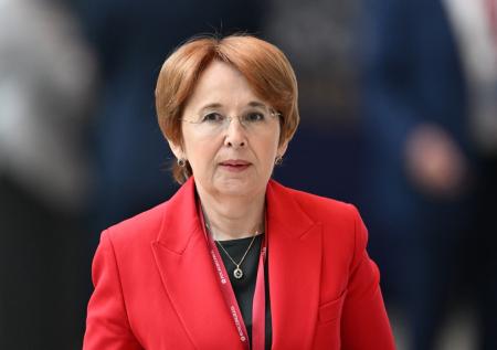 «Нам плохо из-за политики ЦБ»: депутат о тарифах ЖКХ, соцвыплатах и ипотеке