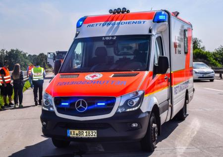 Автошоу закончилось для семерых зрителей травмами из-за наезда автомобиля