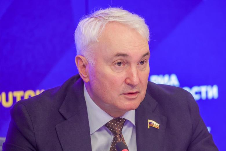 Андрей Картаполов