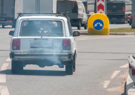 Автоэксперт назвал важное условие для борьбы с шумными машинами