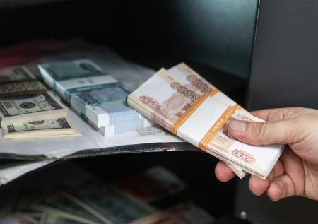 У экс-чиновника Минобороны арестовано имущество на 31 млн рублей