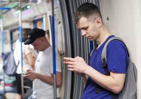Шадаев поделился «спойлерами» насчет национального мессенджера