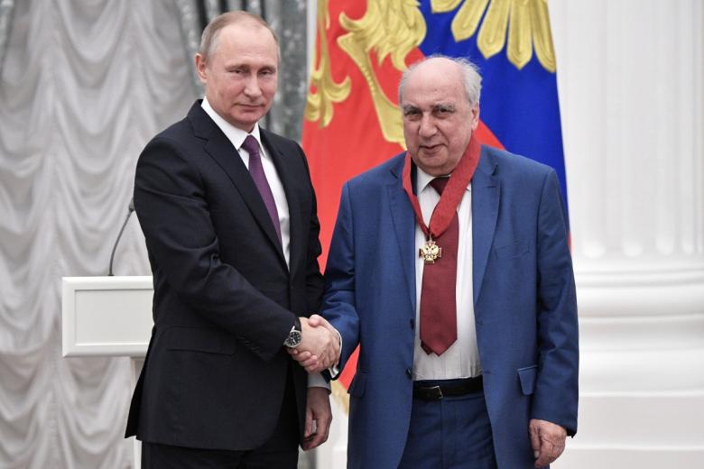 Владимир Путин и глава Института всеобщей истории РАН профессор Александр Чубарьян