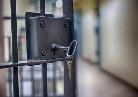 Россиянку посадили за госизмену и попытку совершить теракт