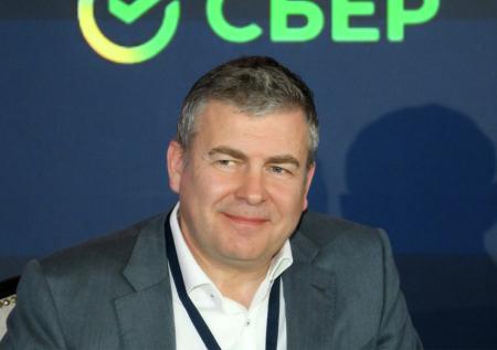 В России стало одним миллиардером больше