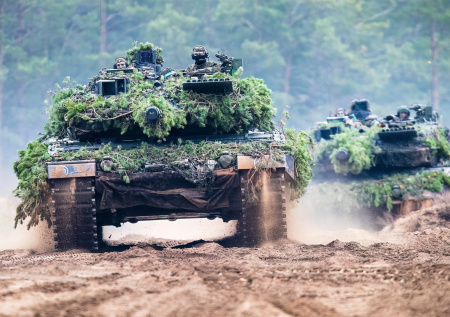 На Украине начали отбирать Leopard и Bradley у ВСУ