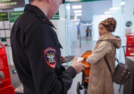 В Госдуме объяснили смысл нового закона о детях мигрантов