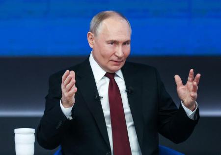 Путин призвал бороться с навязыванием установок в важном вопросе