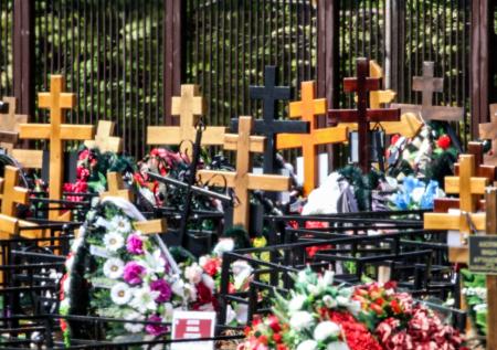 В России заметили оживление на рынке ритуальных услуг