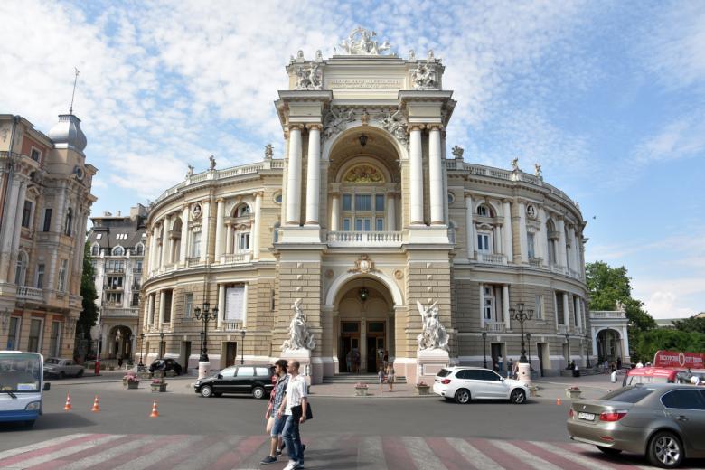Здание Национального академического театра оперы и балета в Одессе