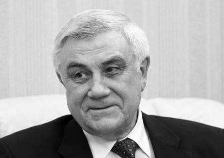 Ушел из жизни Николай Виноградов, руководивший Владимирской областью в 90-е