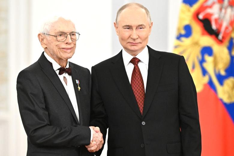 Владимир Путин и Александр Зацепин