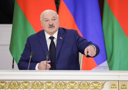 Лукашенко рассказал, как может быть опасна картошка для организма