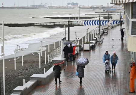 Наводнение в Сочи: что известно, какие дороги затопило, прогноз на 17 июня