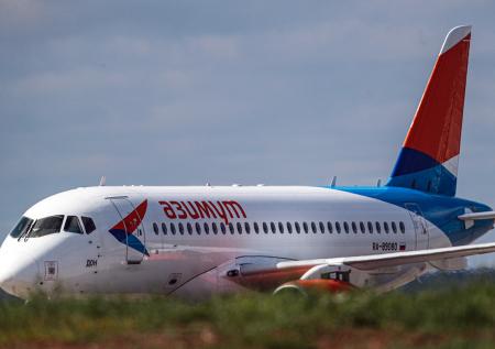 Потерявший капот при взлете Superjet 100 попал на видео