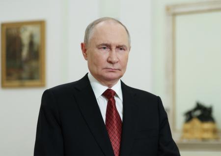 Путин поздравил «Артек» со 100-летним юбилеем
