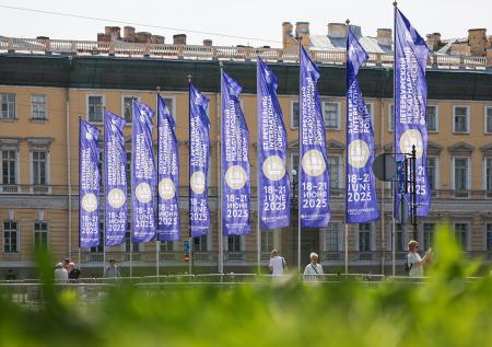 Депутат призвал изменить формат ПМЭФ на фоне СВО