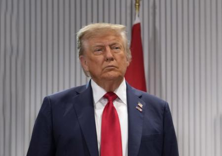 «Неожиданный оборот»: в Европе удивились поступку Трампа на саммите G7