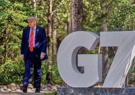 НАТО предупредили о негативных последствиях отъезда Трампа с саммита G7