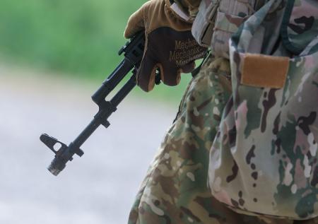 Вывез в поле и расстрелял: военный из ДНР расправился с любовником жены