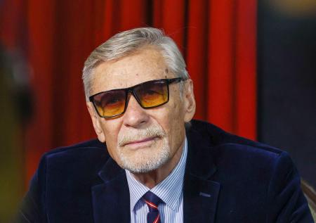 «Выплюнул из себя около литра крови»: актер Михайлов чуть не погиб на даче