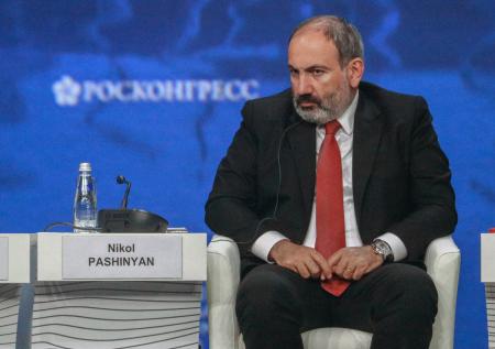 Пашинян обрушился с оскорблениями на миллиардера Карапетяна