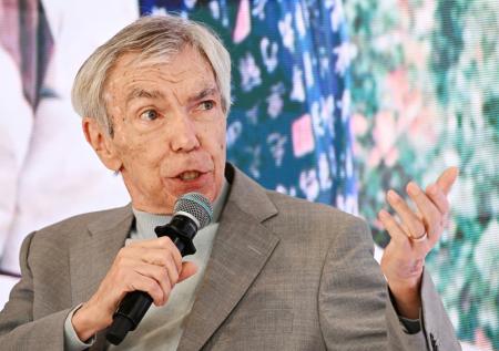«Вернулась в альма-матер»: Николаев о получении Лорак гражданства России