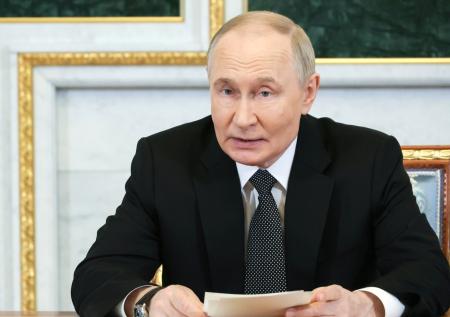 Путин согласился встретиться Зеленским: что известно, условия России