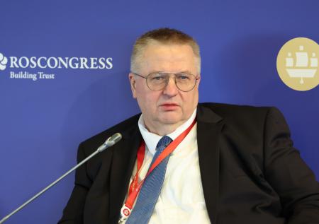 Вице-премьер РФ Оверчук на ПМЭФ: Россия и Азербайджан — это союзники