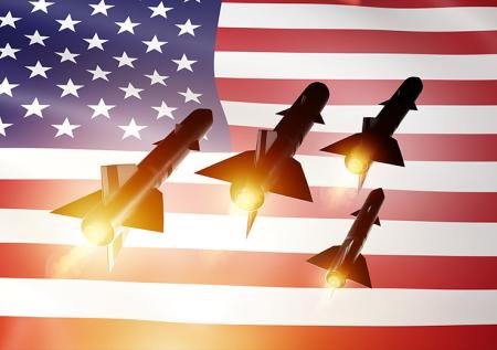 Политолог раскрыл, ударят ли США по Ирану ядерным оружием