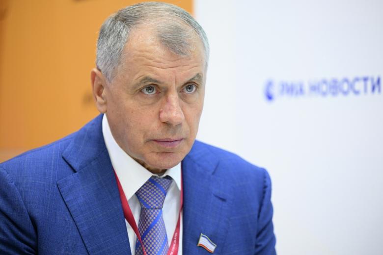 Владимир Константинов